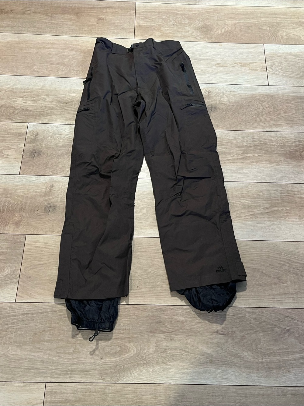 Men's Brown Pulse Snow Cargo Pants - Water-Resistant Winter Trousers